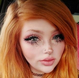 Meet your Posher, Mickey